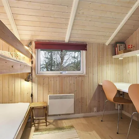 Lk1104-lokken-ingelisevej-8 Semesterbostad